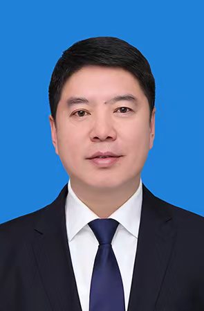 李? 波