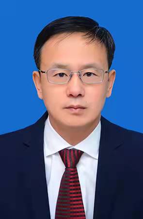 孫??成